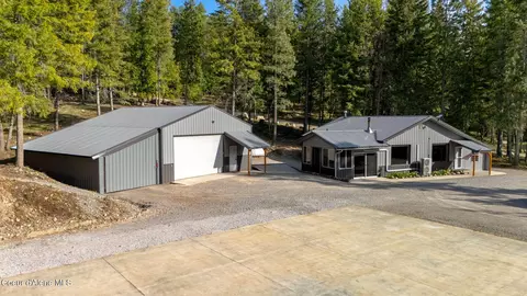217283 Wolverine Dr, Cocolalla, ID 83813