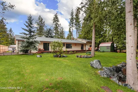 207 Vedelwood Dr, Sandpoint, ID 83864