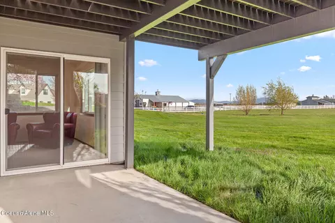 Exterior - 7082 E Poleline Ave, Post Falls, ID 83854 photo 4 of 6