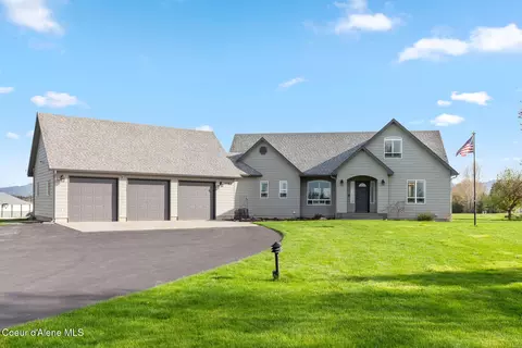 Exterior - 7082 E Poleline Ave, Post Falls, ID 83854 photo 1 of 6