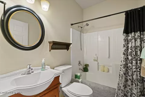 Bath - 505 E Whitewater Ln, Post Falls, ID 83854 photo 2 of 2