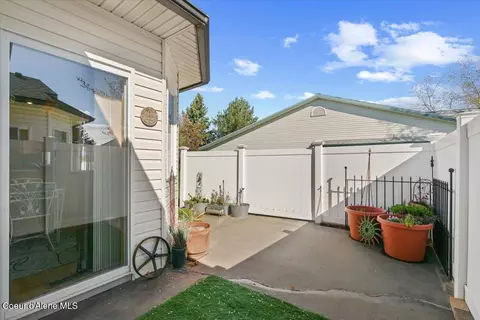 Exterior - 505 E Whitewater Ln, Post Falls, ID 83854 photo 4 of 11