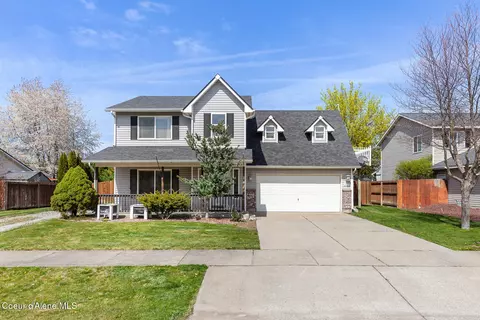 9179 N Prescott Dr, Hayden, ID 83835