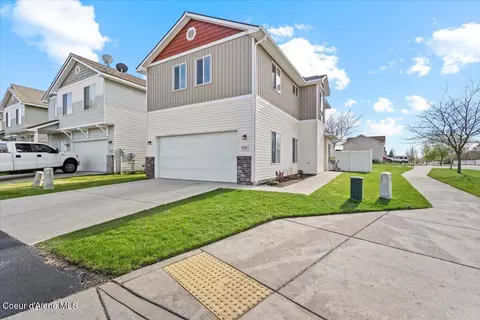 7919 N Holyoke Loop, Coeur D'alene, ID 83815