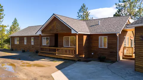 Exterior - 6011 S Arrow Rd, Harrison, ID 83833 photo 2 of 5