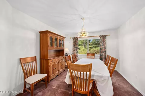 Dining - 6011 S Arrow Rd, Harrison, ID 83833 photo 1 of 2