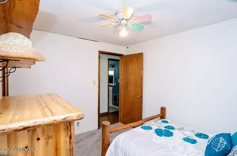 Bedroom - 407 S 5th St, Pinehurst, ID 83850 photo 3 of 7