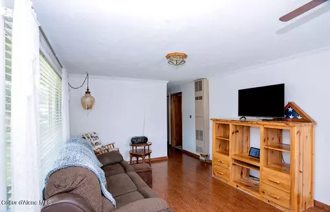 Living - 407 S 5th St, Pinehurst, ID 83850 photo 1 of 1