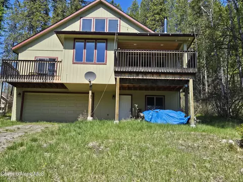 2571 Kalispell Bay Rd, Priest Lake, ID 83856