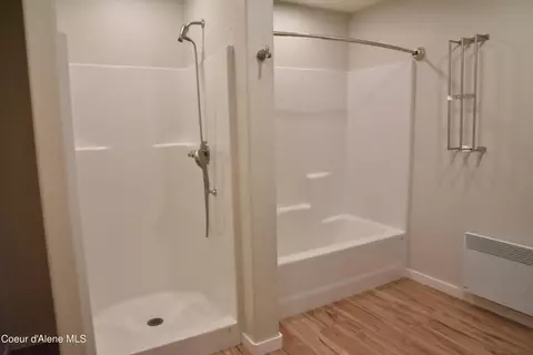 Bath - 574 576 Parkside Rd, Plummer, ID 83851 photo 2 of 7
