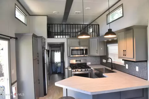 Kitchen - 574 576 Parkside Rd, Plummer, ID 83851 photo 2 of 2