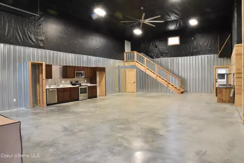 Entry Way - 574 576 Parkside Rd, Plummer, ID 83851 photo 1 of 1