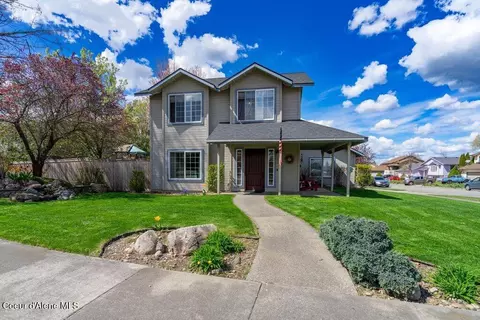 600 S Majestic View Dr, Post Falls, ID 83854
