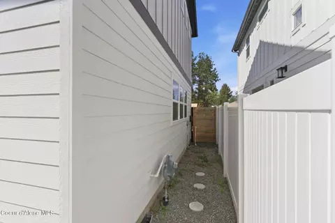Exterior - 108 E 10th Ave, Post Falls, ID 83854 photo 8 of 15
