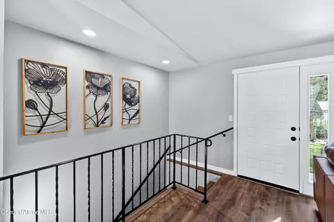 Entry Way - 5819 E Roger Dr, Post Falls, ID 83854 photo 1 of 1