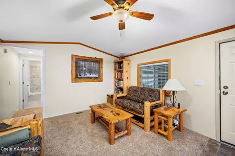 Living - 9140 N Starr Loop, Hayden, ID 83835 photo 2 of 3