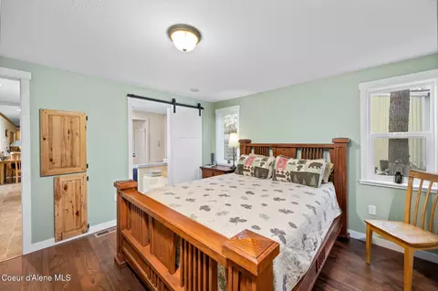 Bedroom - 9140 N Starr Loop, Hayden, ID 83835 photo 2 of 2