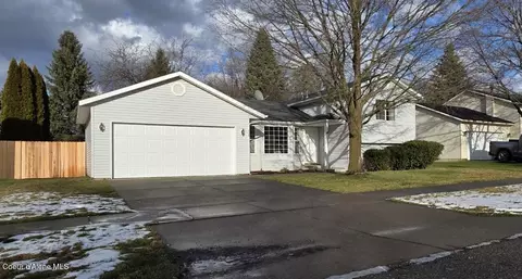869 W Mustang Ave, Hayden, ID 83835