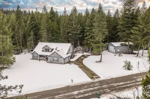 11559 N Steeldust Ct, Rathdrum, ID 83858
