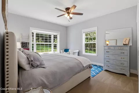 Bedroom - 4177 Eagles Mere Rd, Harrison, ID 83833 photo 3 of 6