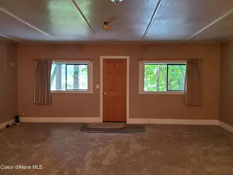 Living - 408 S 410a S Main St # A, Kellogg, ID 83837 photo 1 of 7