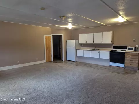 Living - 408 S 410a S Main St # A, Kellogg, ID 83837 photo 3 of 7