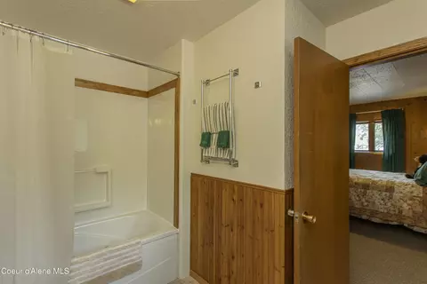 Bath - 408 S 410a S Main St # A, Kellogg, ID 83837 photo 3 of 9