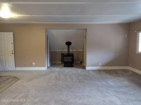 Living - 408 S 410a S Main St # A, Kellogg, ID 83837 photo 4 of 7