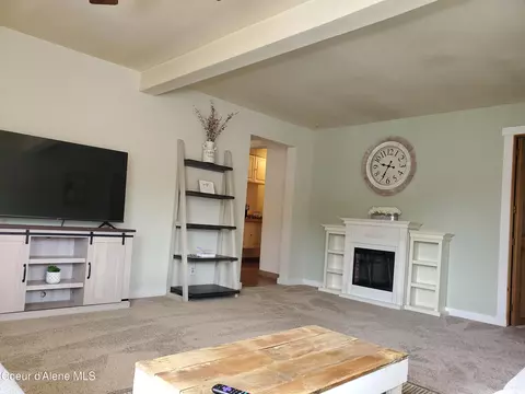 Living - 408 S 410a S Main St # A, Kellogg, ID 83837 photo 7 of 7