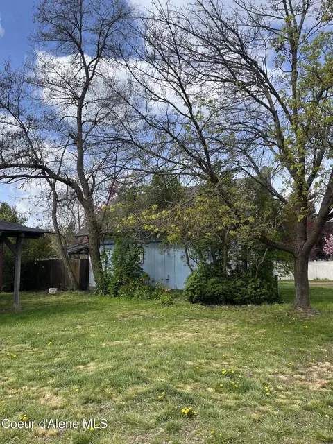 Exterior - 320 E 3rd Ave, Post Falls, ID 83854 photo 5 of 6