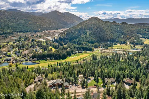View/Area - 355 Olympic Dr, Sandpoint, ID 83864 photo 5 of 6