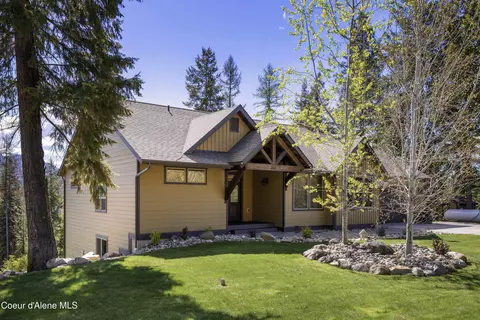 Exterior - 355 Olympic Dr, Sandpoint, ID 83864 photo 4 of 7