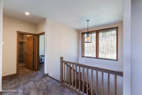 Entry Way - 355 Olympic Dr, Sandpoint, ID 83864 photo 2 of 3