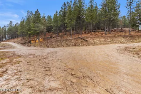 2972 Southfork Rdg Rd, Smelterville, ID 83868