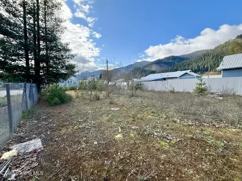 310 Third St, Osburn, ID 83849 photo 4