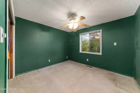 Bedroom - 921 Ruth Ave Ave, Sandpoint, ID 83864 photo 2 of 4