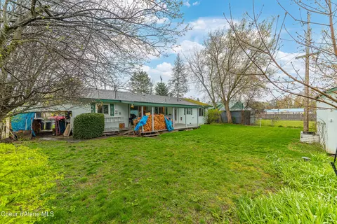Exterior - 921 Ruth Ave Ave, Sandpoint, ID 83864 photo 8 of 17