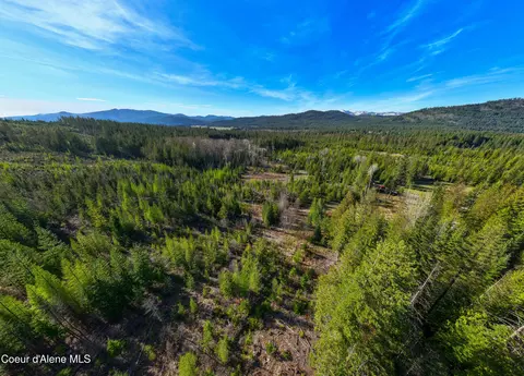 963 Irish Rd, Sagle, ID 83860 photo 11