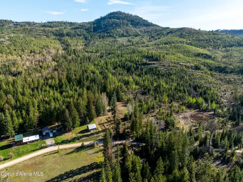 963 Irish Rd, Sagle, ID 83860