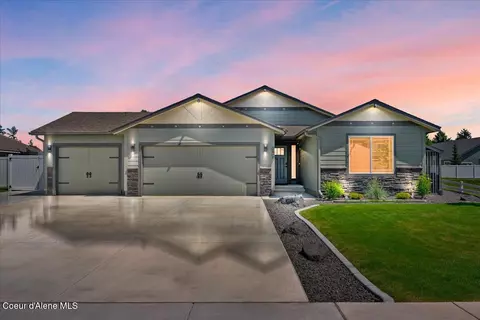 10456 N Murcia Ln, Hayden, ID 83835