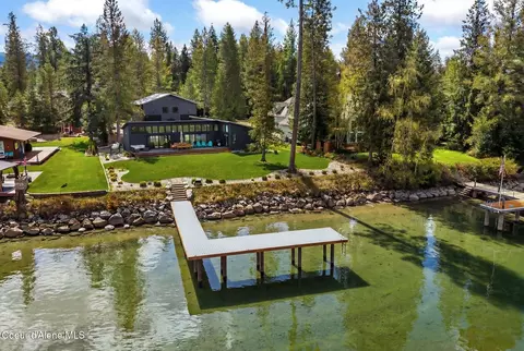 87 Teal Ln, Sagle, ID 83860