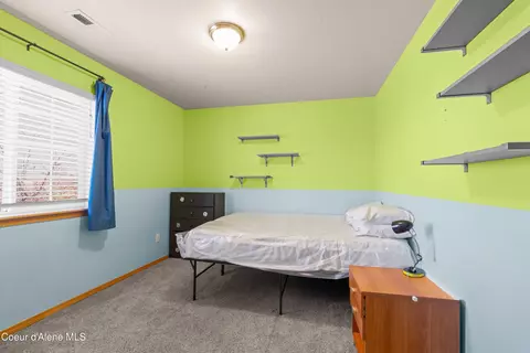 Bedroom - 2800 E Thrush Dr, Post Falls, ID 83854 photo 6 of 7