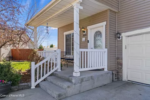 Exterior - 2800 E Thrush Dr, Post Falls, ID 83854 photo 3 of 10