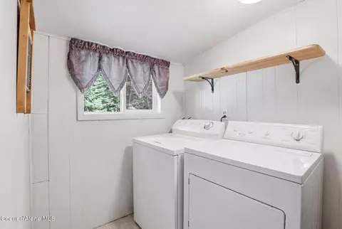 452 2nd St, Mullan, ID 83846 photo 14