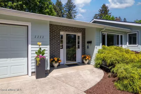 1111 E Mountain Ave, Coeur D'alene, ID 83814