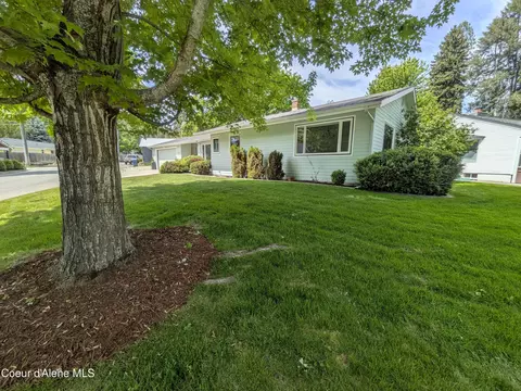 1111 E Mountain Ave, Coeur D'alene, ID 83814