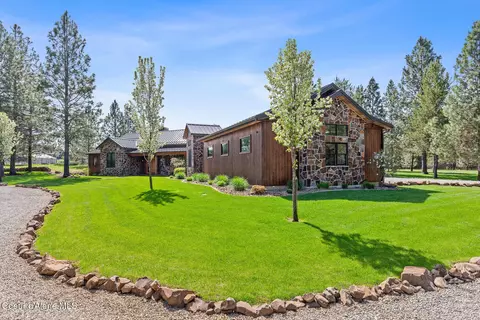 Exterior - 2010 E Dodd Rd, Hayden, ID 83835 photo 7 of 10