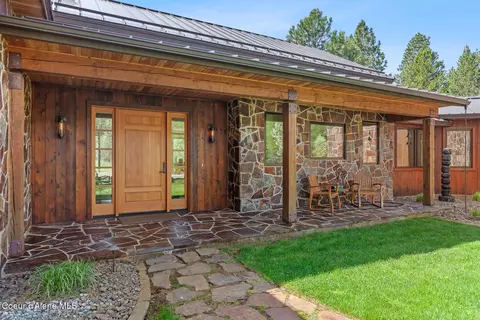 Exterior - 2010 E Dodd Rd, Hayden, ID 83835 photo 6 of 10