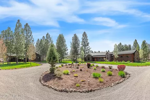 Exterior - 2010 E Dodd Rd, Hayden, ID 83835 photo 5 of 10