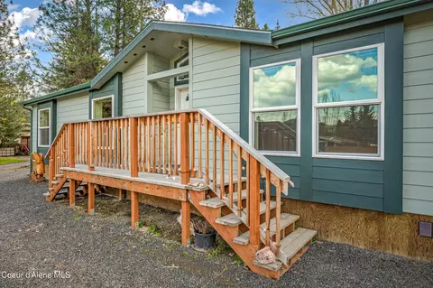 2009 Elm Dr, Saint Maries, ID 83861